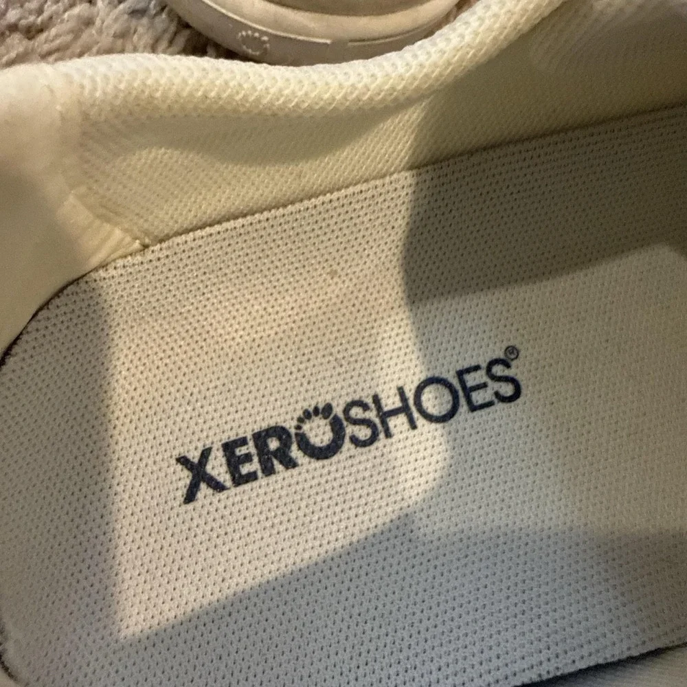 Xero Shoes Mens Size 9.5 White Canvas Dillon Lace Up Casual Sneakers Lightweight
